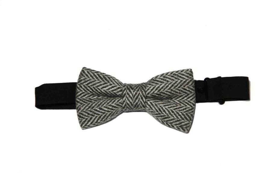 Gascoigne Bow Tie Wool Gray Herringbone Pre-Tied Men's OS